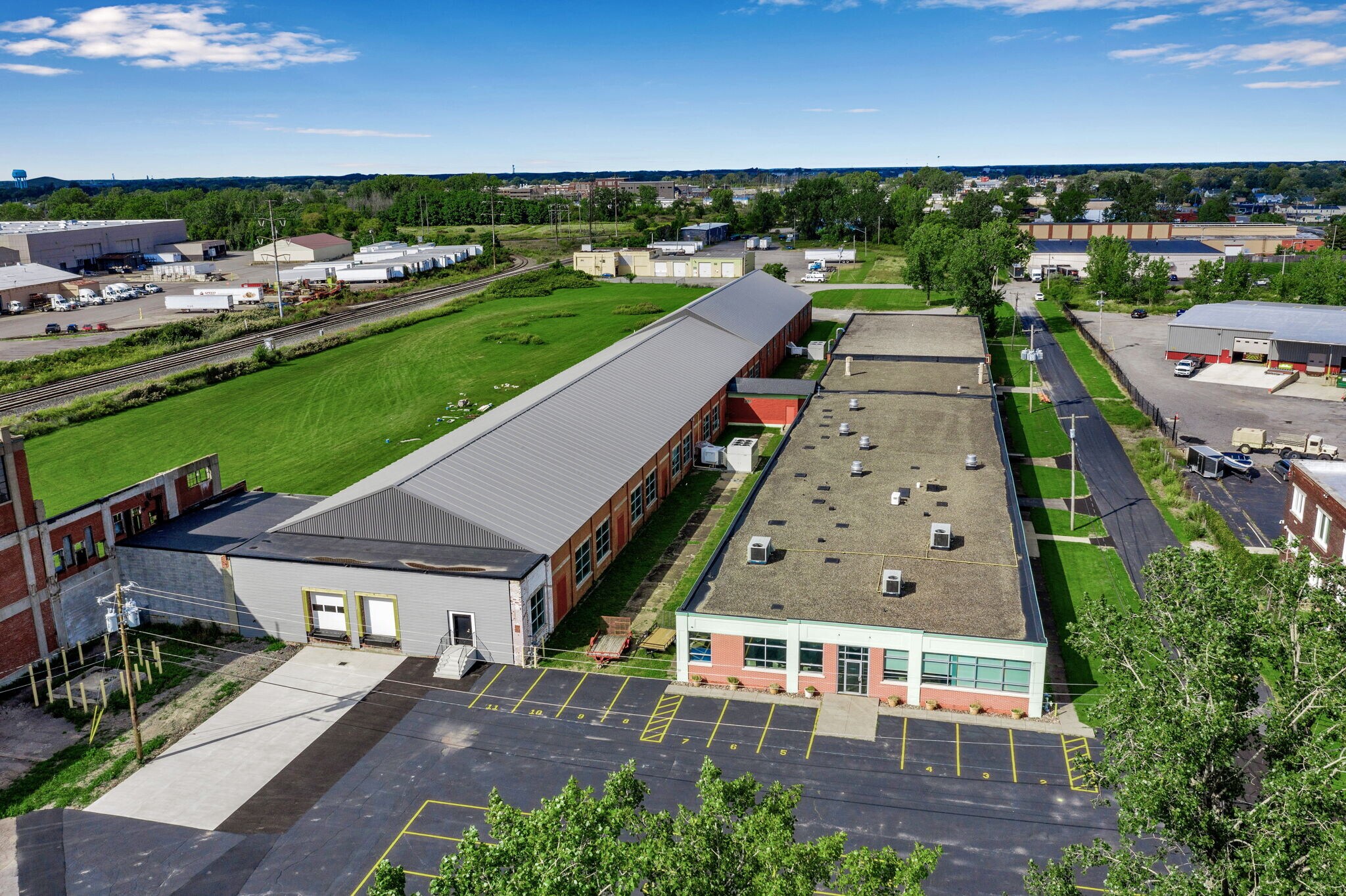 1130 Military Rd, Tonawanda, NY for lease Building Photo- Image 1 of 16