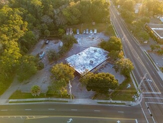 Plus de détails pour 2301 NW 6th St, Gainesville, FL - Commerce de détail à vendre