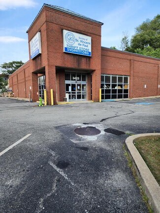 Plus de détails pour 3423 Library Rd, Castle Shannon, PA - Commerce de détail à vendre