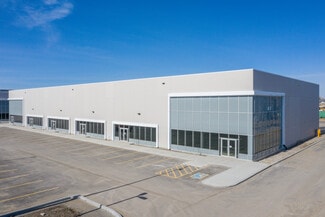 Plus de détails pour 38 St SE, Calgary, AB - Commerce de détail à louer