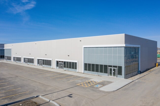 More details for 38 St SE, Calgary, AB - Retail for Lease