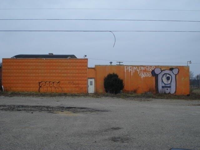 6055 Michigan 99, Homer, MI à vendre - Photo du bâtiment - Image 2 de 9