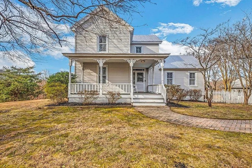 4090 Old Town Rd, Huntingtown, MD à vendre - Photo du bâtiment - Image 2 de 20