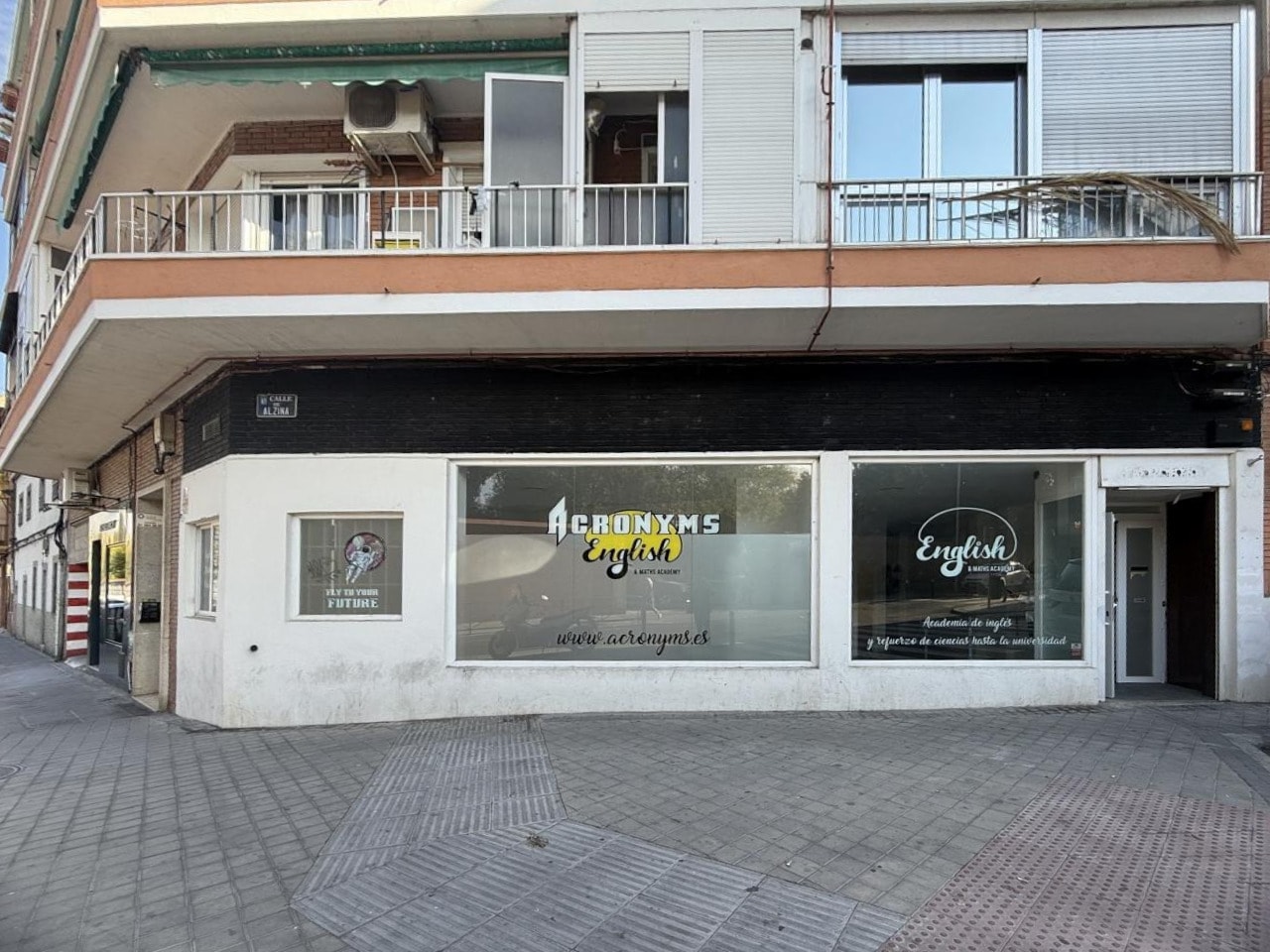 Retail in Madrid, Madrid for lease Interior Photo- Image 1 of 30