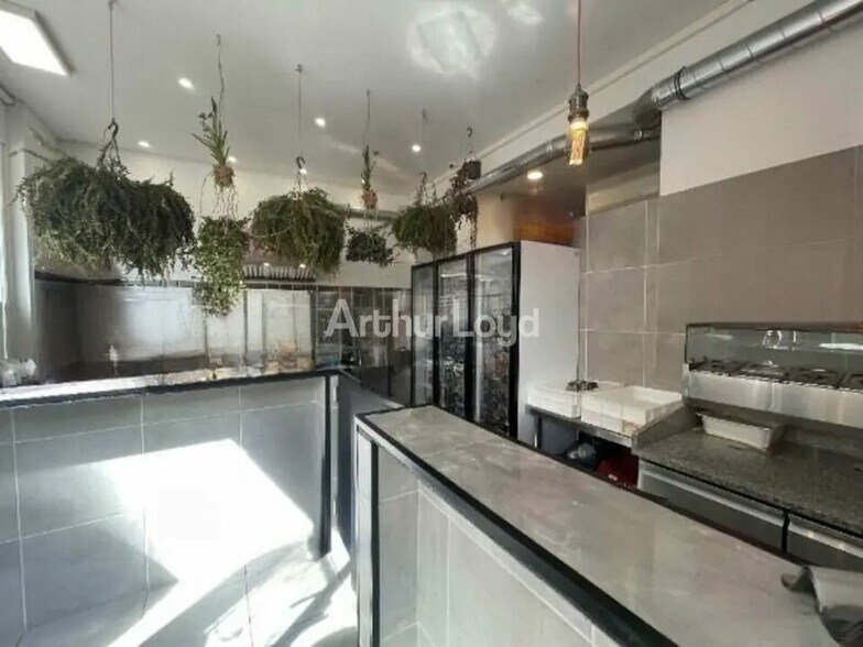 Commerce de détail dans Reims à louer - Photo intérieure - Image 3 de 7