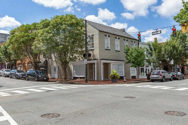 Plus de détails pour 201 William St, Fredericksburg, VA - Commerce de détail à louer