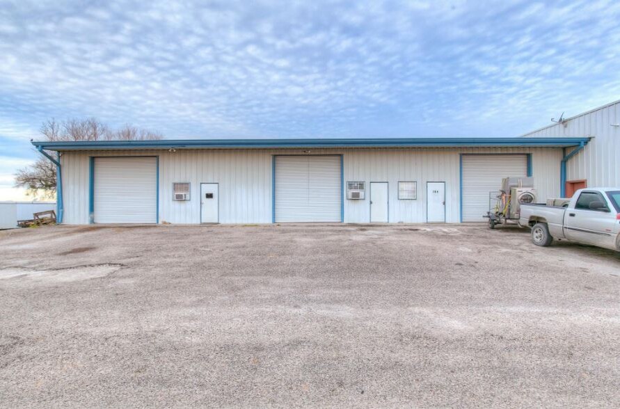 4053 Acton Hwy, Granbury, TX à vendre - Photo du bâtiment - Image 1 de 1