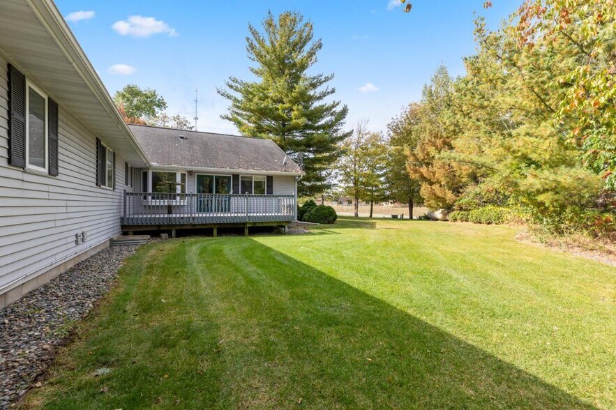 607 2nd St S, Walker, MN à vendre - Photo du bâtiment - Image 2 de 55