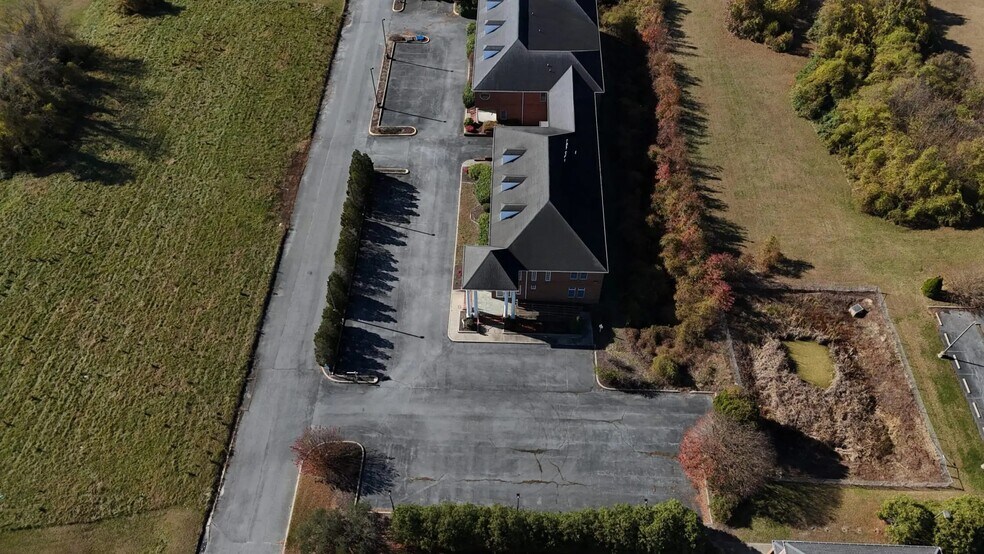 1 Silas Rd, Seaford, DE à vendre - Photo du bâtiment - Image 3 de 4