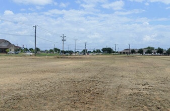 585 E Debbie Ln, Mansfield, TX - Aerial  map view - Image1