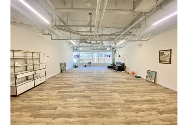 6628 River Rd, Richmond, BC for sale - Interior Photo - Image 3 of 13