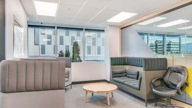 1726 Dolphin Av, Kelowna, BC for lease Interior Photo- Image 1 of 20