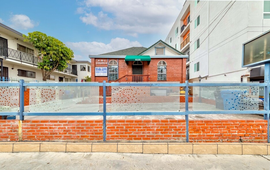 1025 S Catalina St, Los Angeles, CA for sale - Building Photo - Image 2 of 30