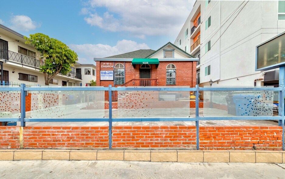 1025 S Catalina St, Los Angeles, CA à vendre - Photo du bâtiment - Image 2 de 30