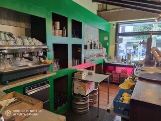 Plus de détails pour Rambla de Anselm Clavé, Cornellà de Llobregat - Commerce de détail à louer