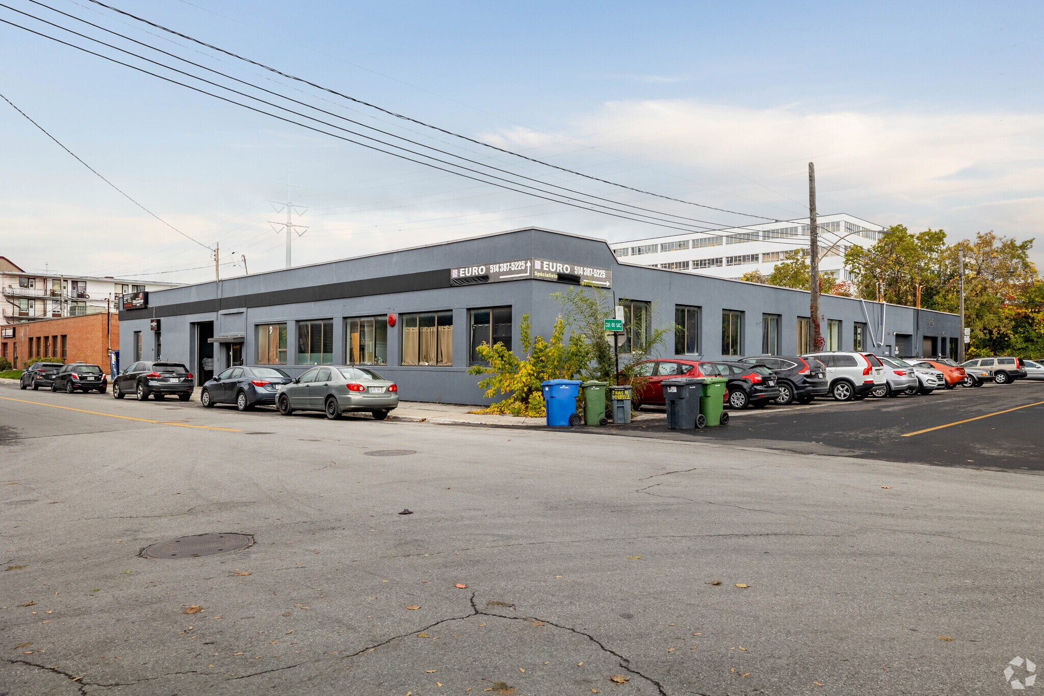 80-98 Rue Port-Royal O, Montréal, QC for sale Primary Photo- Image 1 of 1