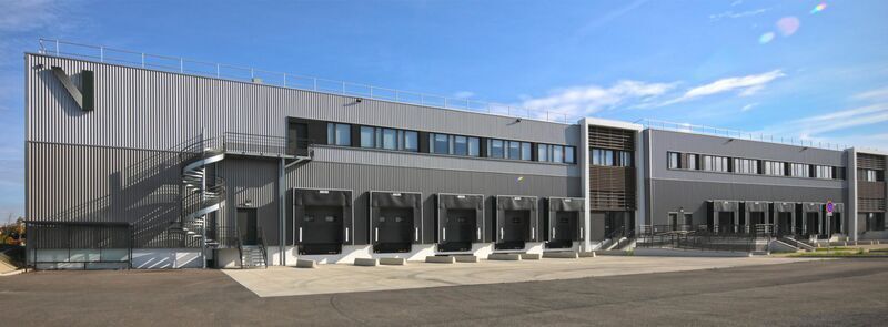 Industrial in Garges-lès-Gonesse for lease - Building Photo - Image 1 of 2
