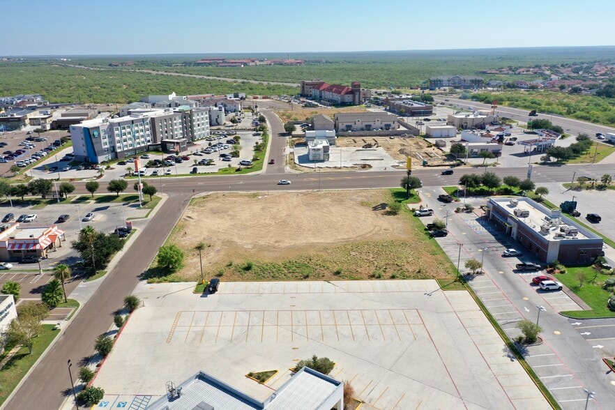 2511 Jacaman, Laredo, TX for lease - Aerial - Image 3 of 6