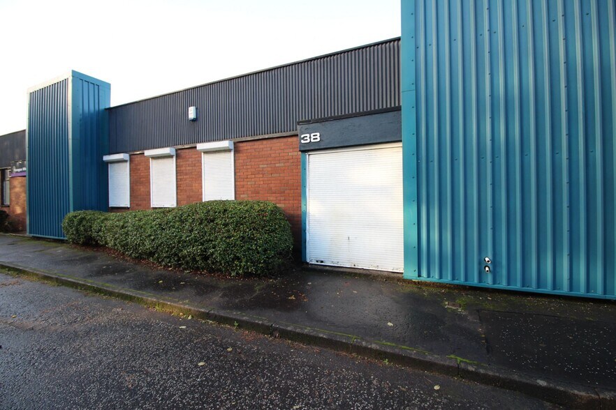 26-32 Westgarth Pl, East Kilbride à louer - Photo du bâtiment - Image 2 de 6