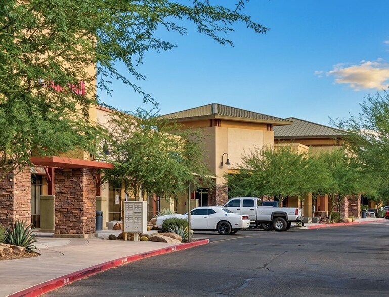 2474-2500 E Hunt Hwy, Queen Creek, AZ à louer - Photo du bâtiment - Image 2 de 6