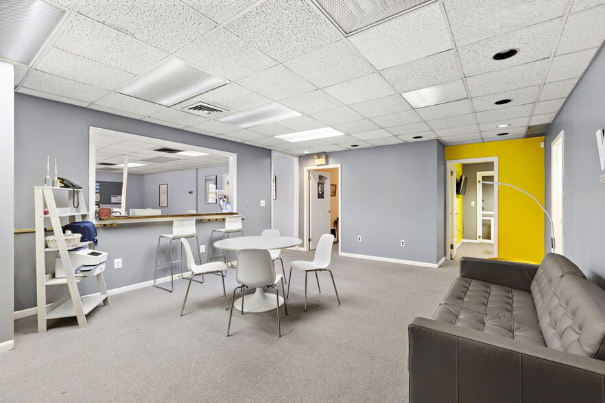 854 8th St, Secaucus, NJ for sale - Building Photo - Image 3 of 18