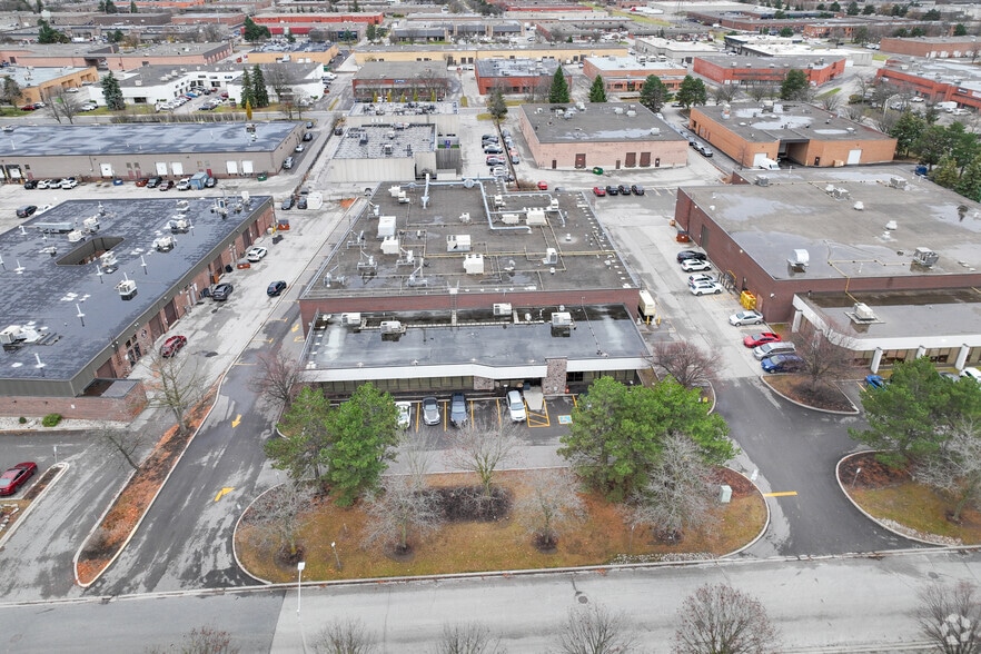 201 Bentley St, Markham, ON for lease - Primary Photo - Image 1 of 3