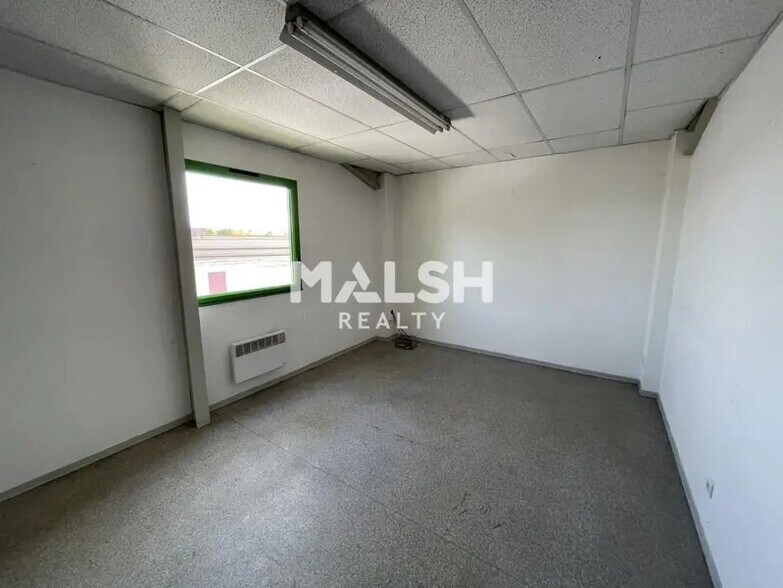 Bureau dans Irigny à louer - Photo intérieure - Image 2 de 7