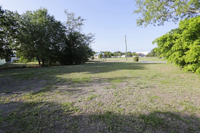 More details for 501 E Marion Ave, Punta Gorda, FL - Land for Lease