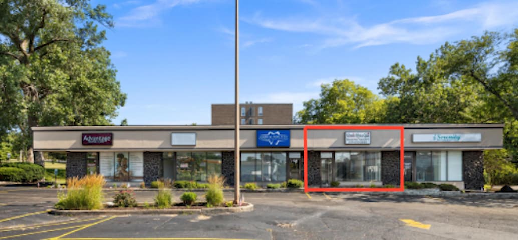 4408 N Knoxville Ave, Peoria, IL à louer Photo intérieure- Image 1 de 6