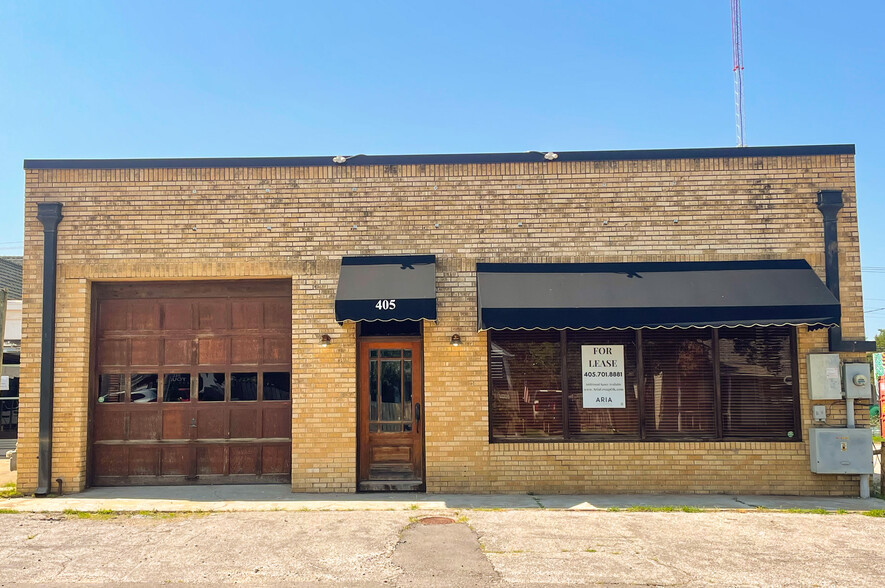 405 E Comanche St, Norman, OK for lease - Building Photo - Image 2 of 3