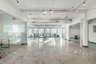 4215 Rue D'iberville, Montréal, QC à louer Photo intérieure- Image 1 de 1