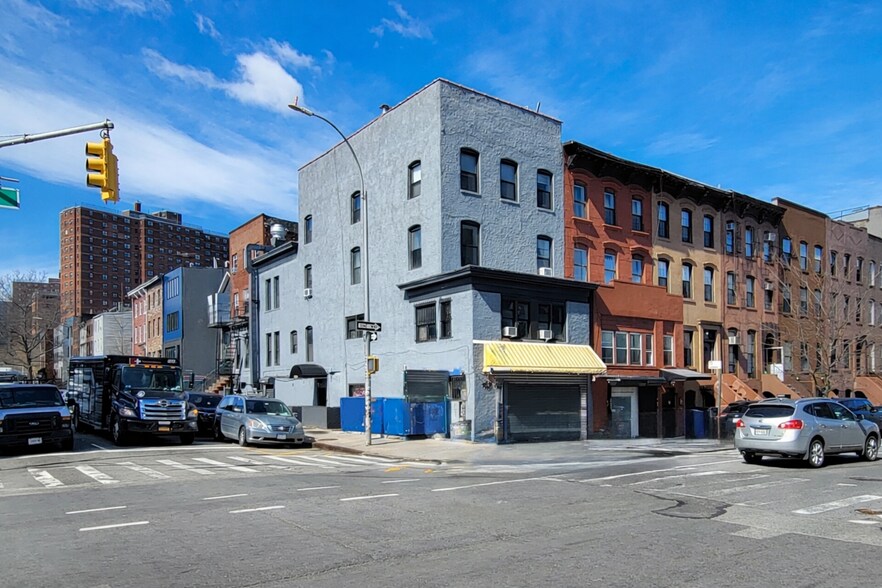 1038 Bedford Ave, Brooklyn, NY à louer - Photo du bâtiment - Image 3 de 3