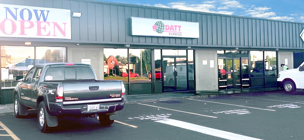 1901-1923 Lancaster Dr NE, Salem, OR à louer - Photo du bâtiment - Image 3 de 4