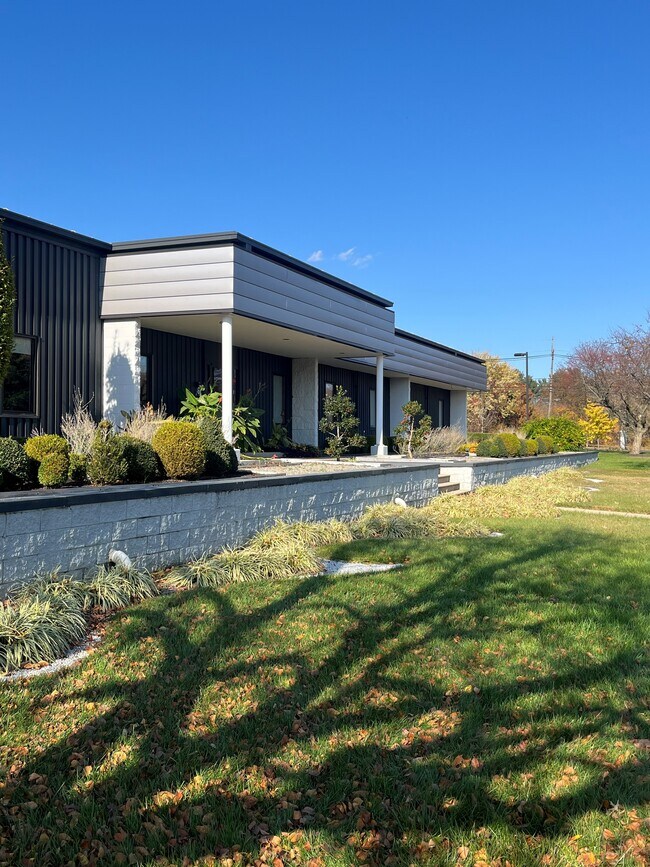 More details for 101 Foster Rd, Moorestown, NJ - Industrial for Lease