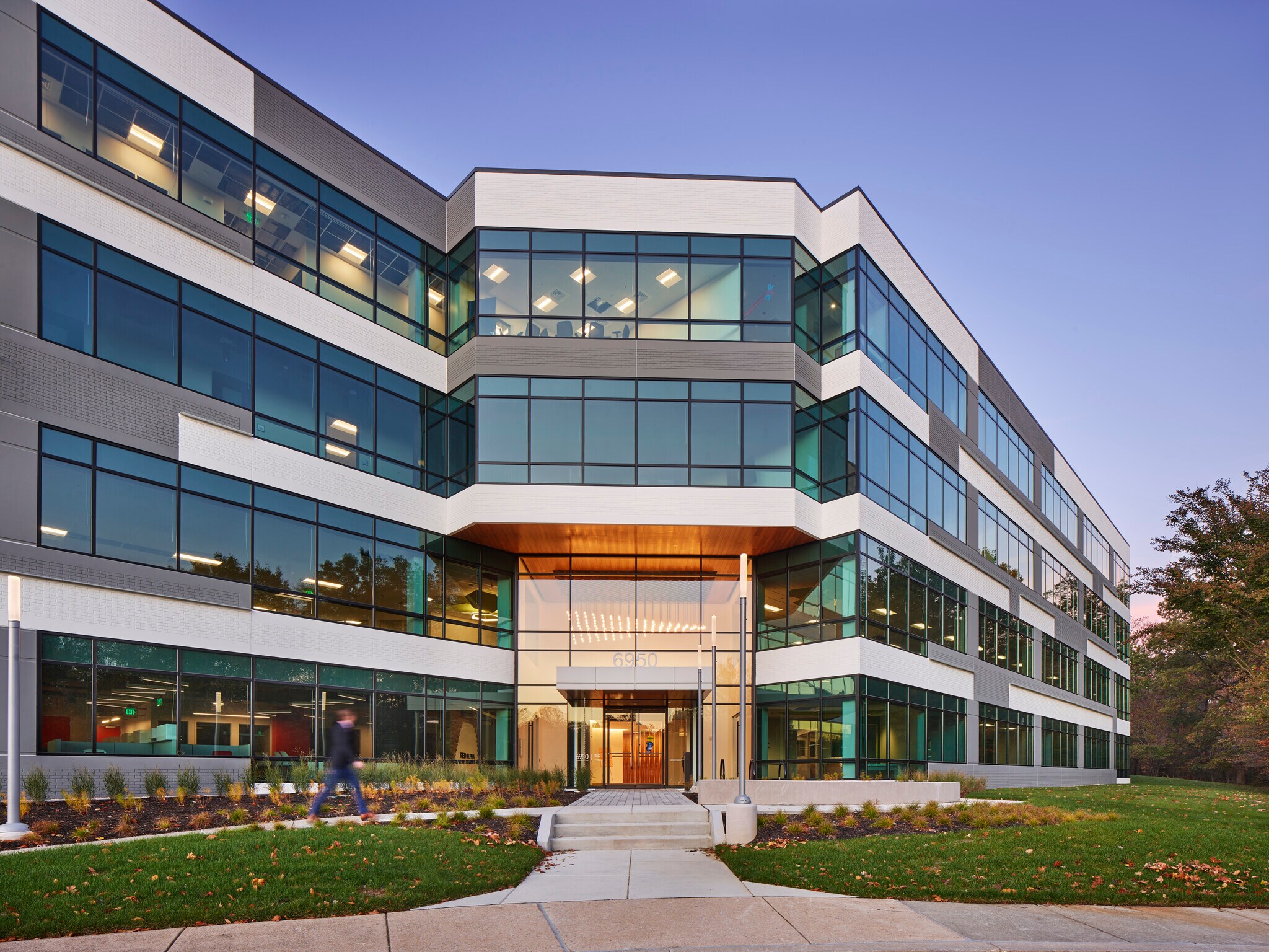 6950 Columbia Gateway Dr, Columbia, MD à louer Photo principale- Image 1 de 8