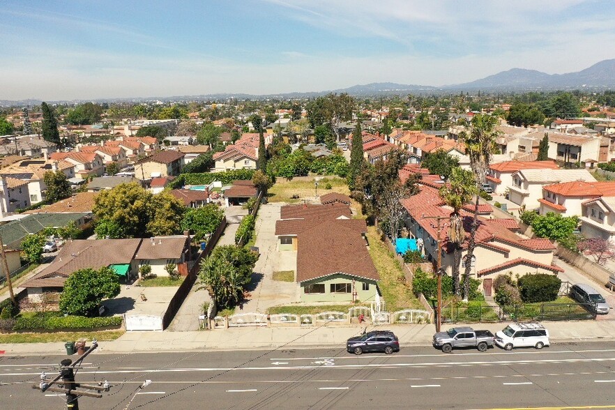 3923 Durfee Ave, El Monte, CA for sale - Primary Photo - Image 1 of 6