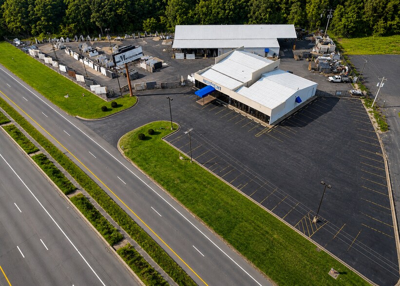 18525 I-30 Hwy, Benton, AR à vendre - Photo du bâtiment - Image 1 de 42