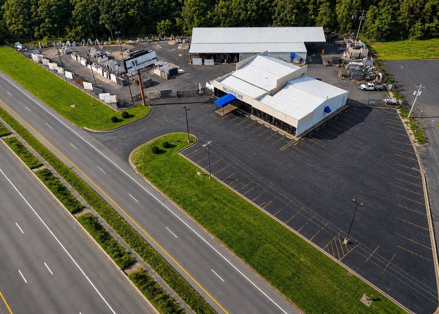 18525 I-30 Hwy, Benton, AR à vendre Photo du bâtiment- Image 1 de 43