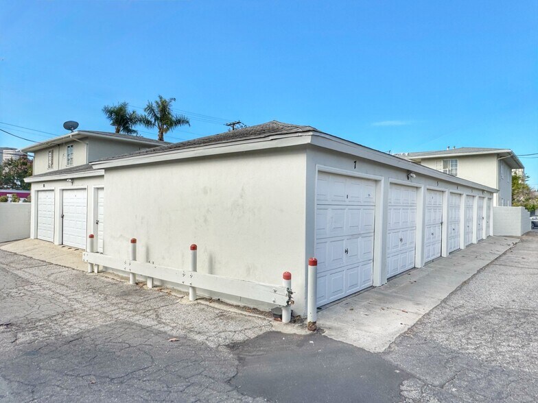 3709 W Verdugo Ave, Burbank, CA à vendre - Photo du bâtiment - Image 3 de 9