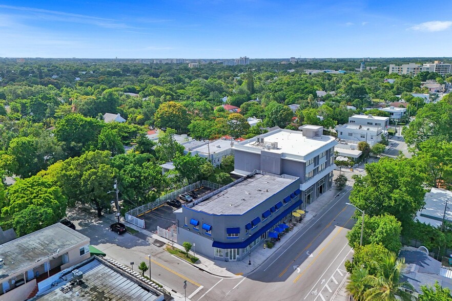 4600 NE 2nd Ave, Miami, FL for lease - Building Photo - Image 3 of 12