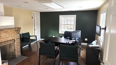 1297 Main St, Watertown, CT for lease Interior Photo- Image 2 of 3