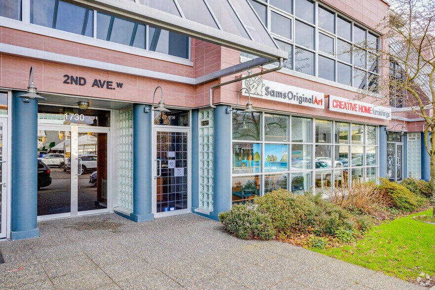 1728 2nd Av W, Vancouver, BC à vendre - Photo du bâtiment - Image 2 de 5