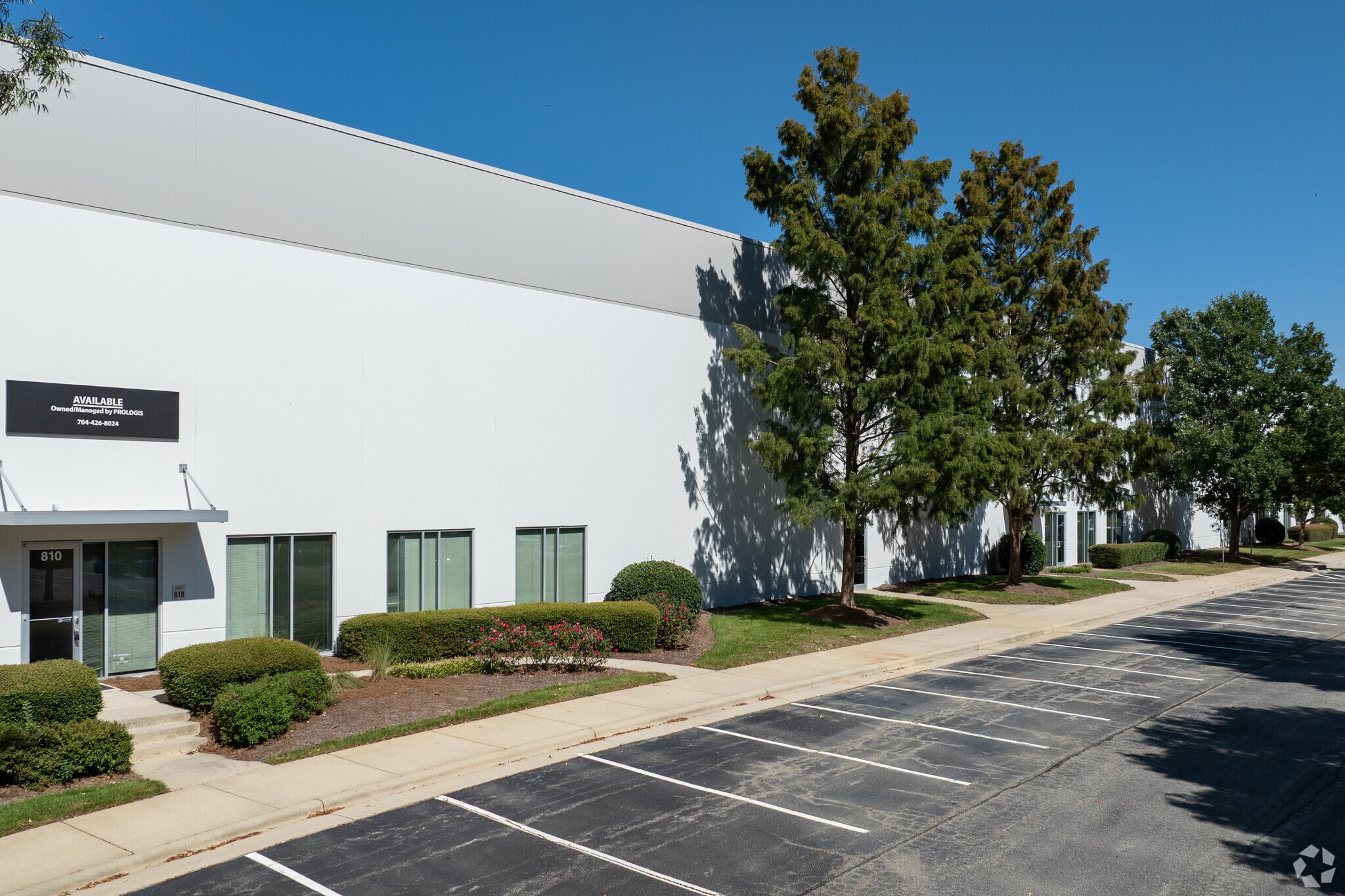 800 N Greenfield Pky, Garner, NC for lease Primary Photo- Image 1 of 7