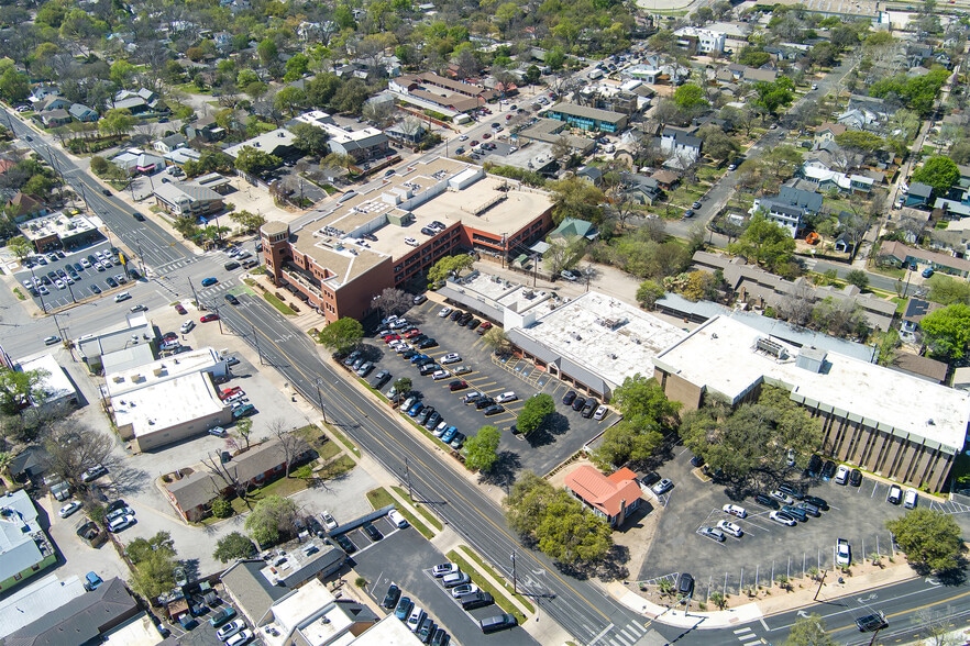 3700-3708 Jefferson St, Austin, TX for sale - Building Photo - Image 3 of 11