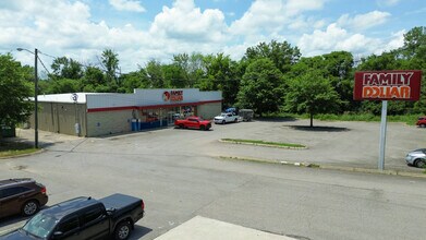 2734 Whites Creek Pike, Nashville, TN for lease Building Photo- Image 2 of 5