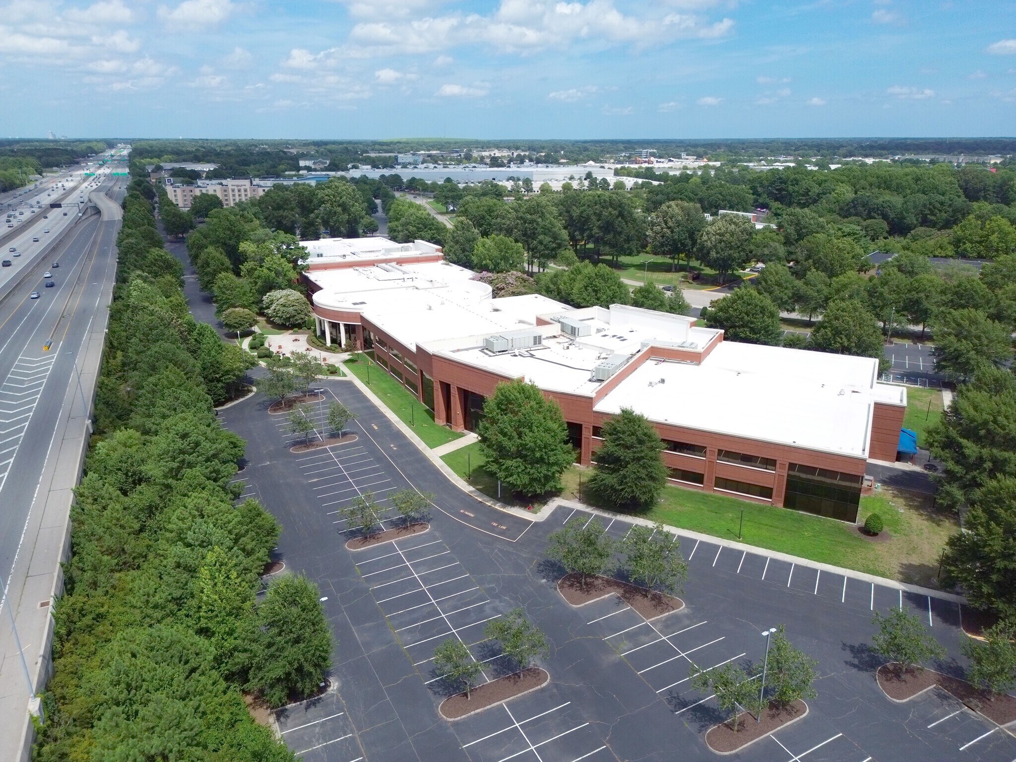 1434 Crossways Blvd, Chesapeake, VA for lease Primary Photo- Image 1 of 20