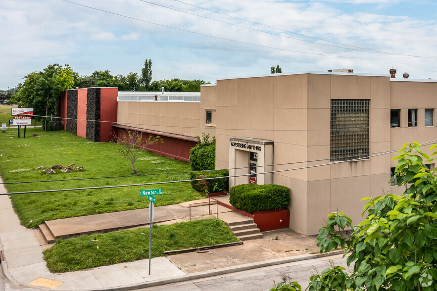 1224 N Lewis Ave, Tulsa, OK for lease - Building Photo - Image 1 of 3