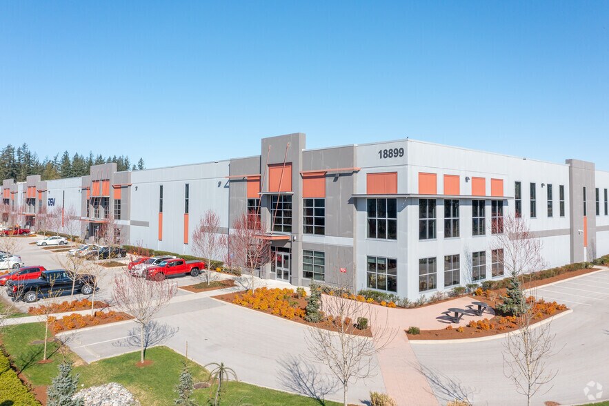 18899 28 Av, Surrey, BC for lease - Building Photo - Image 3 of 4