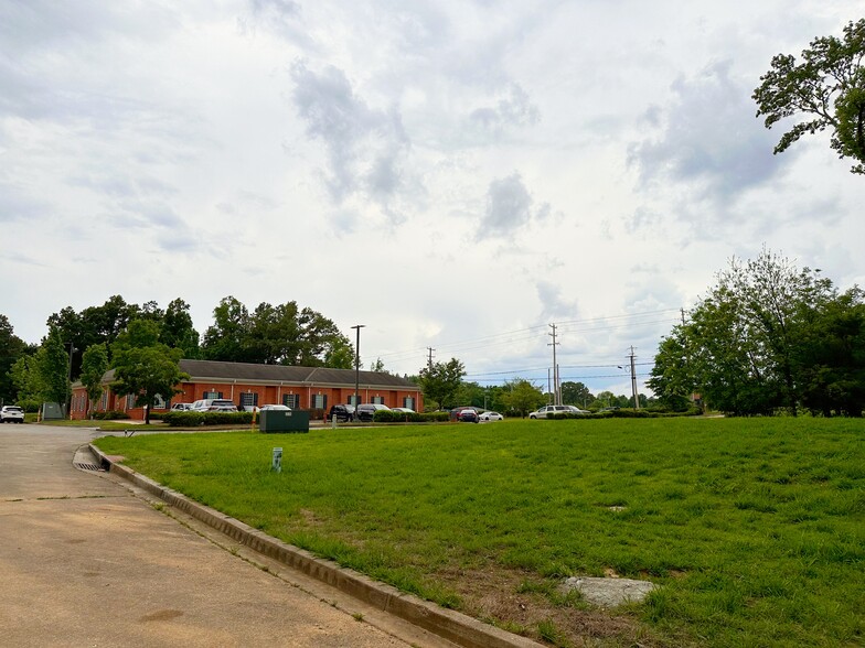 3345 N Germantown Rd, Bartlett, TN for sale - Building Photo - Image 2 of 7