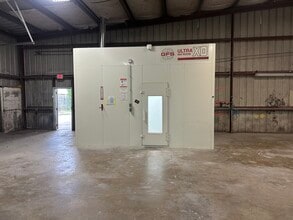 734 S Hwy 6, Houston, TX for lease Interior Photo- Image 2 of 3